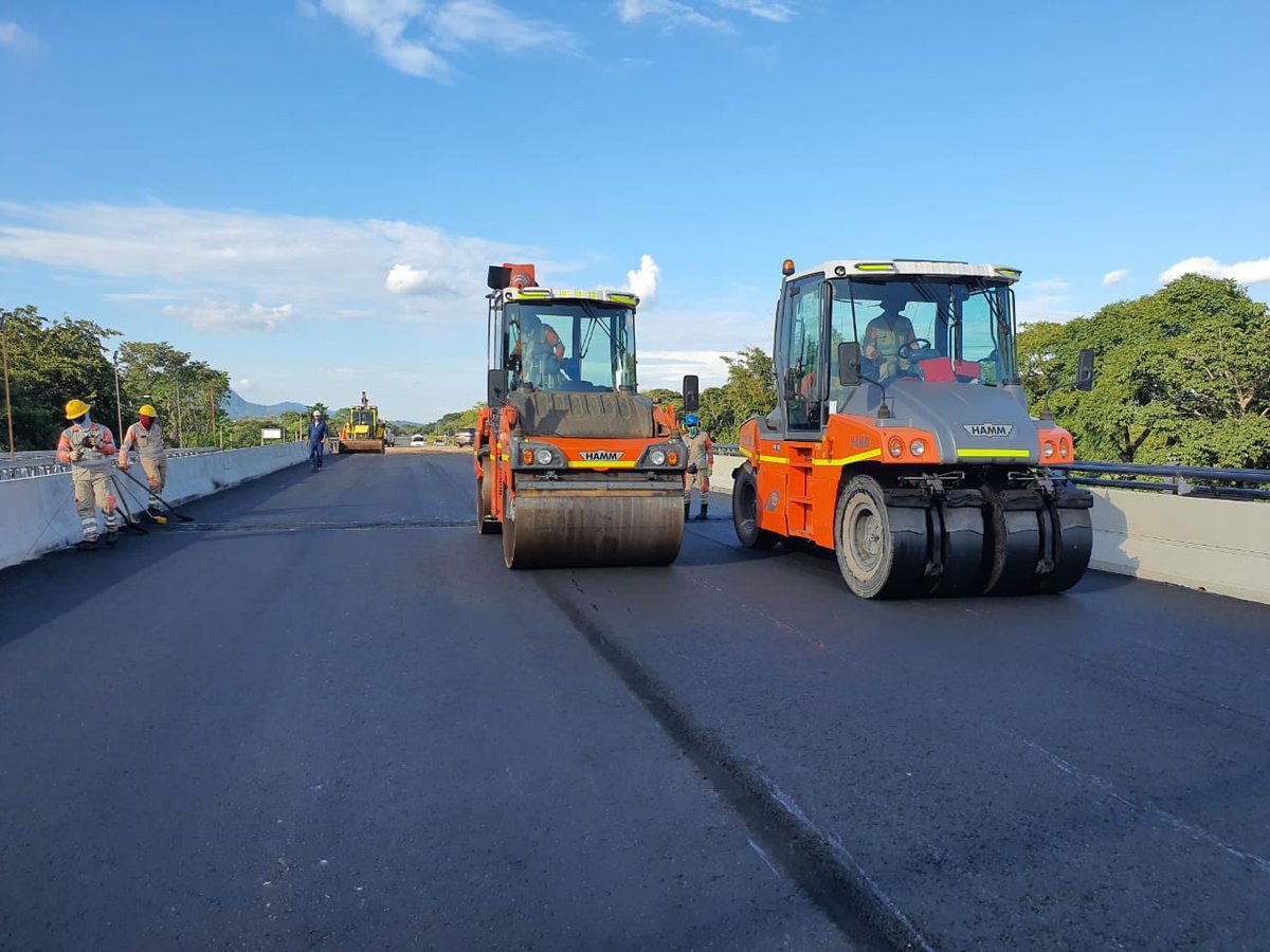 MIKOSAS2's tweet image. Pavimentación Puente charte #Yopal Calzada Derecha