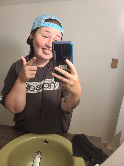 Going live in 15 with some delicious #deadbydaylight. Come hang with me, https://t.co/ooIrchGfVw #intothefog<a href="/tag/deadbydaylight"class="tags">#deadbydaylight</a><a href="/tag/twitchstreamer"class="tags"><span>#twitchstreamer</span></a><a href="/tag/twitchaffilate"class="tags"><span>#twitchaffilate</span></a><a href="/tag/intothefog"class="tags"><span>#intothefog</span></a>