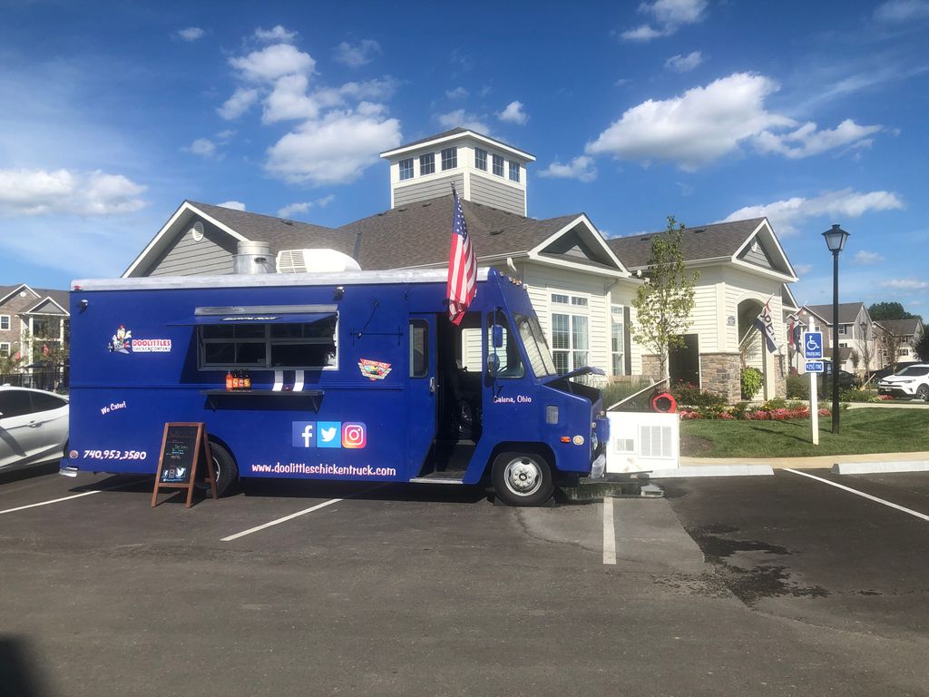 DoolittlesCo's tweet photo. Thank you again to Seattle House Apartments having us out tonight! 
Tomorrow we are at Ace Hardware in Sunbury from 11am-6pm! https://t.co/7AJ3Oke04v