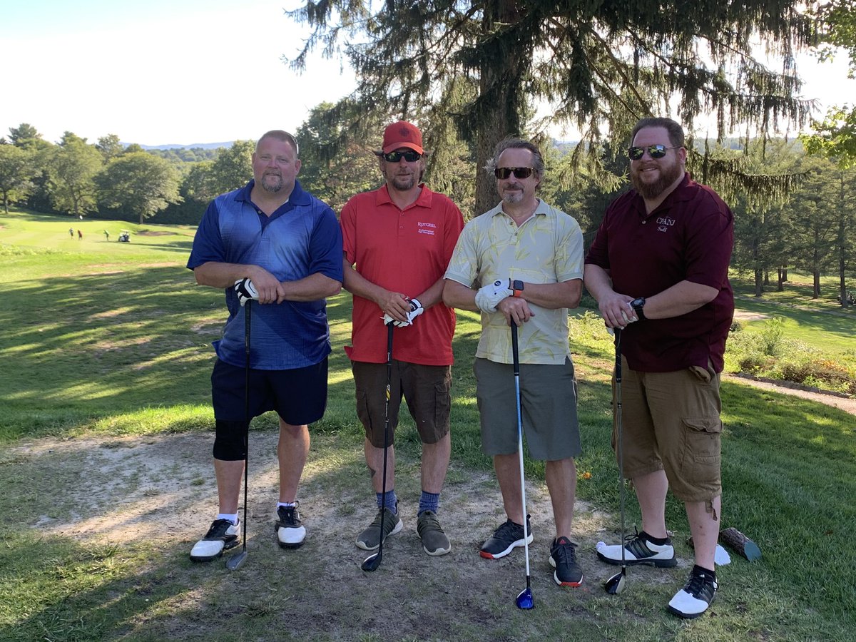 StatelinerSball's tweet photo. Our 1st Annual Golf Outing We had 144 Golfers today at Harkers Hallow on a Beautiful Friday Afternoon before the Labor Weekend!! The Softball team would like to Say Thanks to Everybody for Coming Out today https://t.co/iiYTNEW9hV