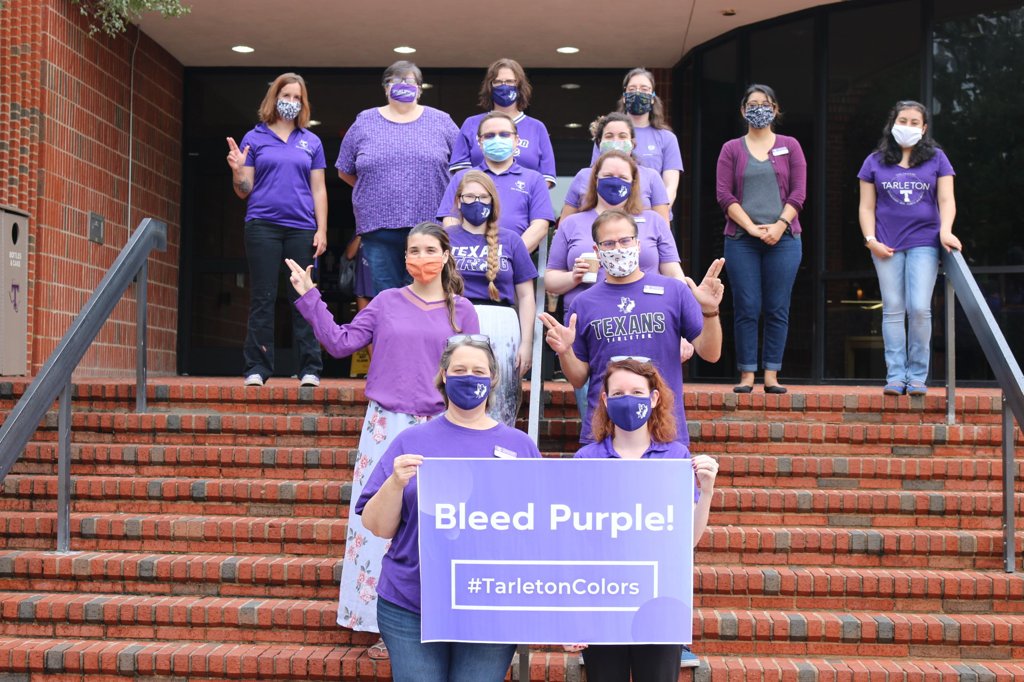TarletonLib's tweet photo. Your librarians are proud Tarleton Texans! This is how we wear our purple.
#TarletonColors #NationalCollegeColorsDay https://t.co/jFpLS10uMb