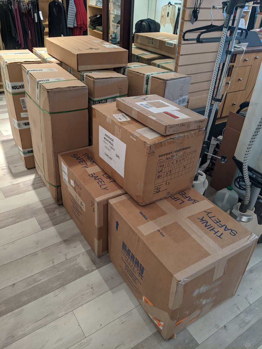 GeekilyConfused tweet media