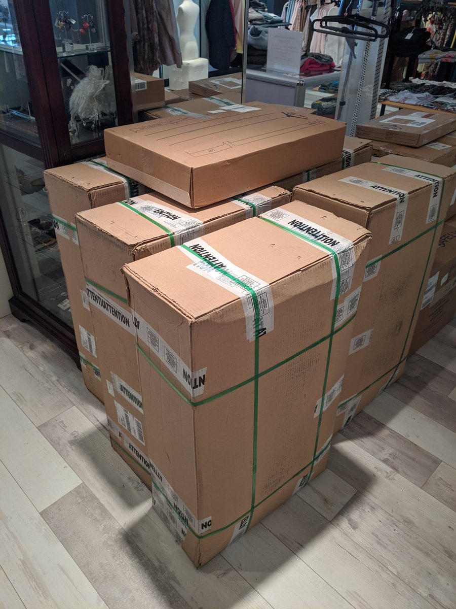 GeekilyConfused tweet media