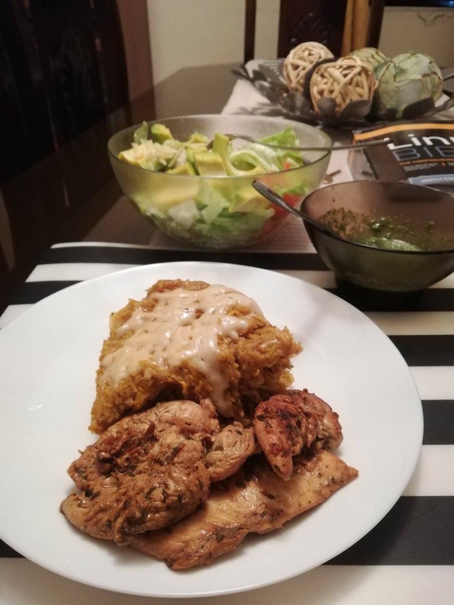 stalin43's tweet photo. Hoy es #ViernesDeGanarSeguidores acompañado de una rica cena mi #linuxbible mi latop con #mxlinux y con el escritorio @kdecommunity
@KarlaPerezYT @vsrecio @tuxmontero @jorgeortegap @itsfoss @podcastlinux @opensaturday
#Gomora #Dynamite #TheBoysTV #BiggiePlsForgiveErica https://t.co/NurcGj9JLS