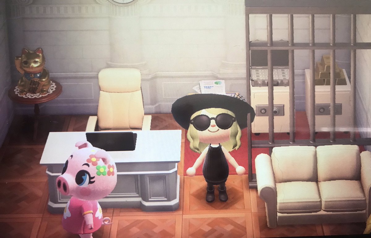 AllerCrystina's tweet photo. Gala will be in boxes tomorrow 😢 Please DM me if you want this gansta pig on your island!! I don’t want her to go to the abyss. #villagerinboxes #acnh #acnhvillagerinboxes @CrossingTrade https://t.co/5WyZetB9ip