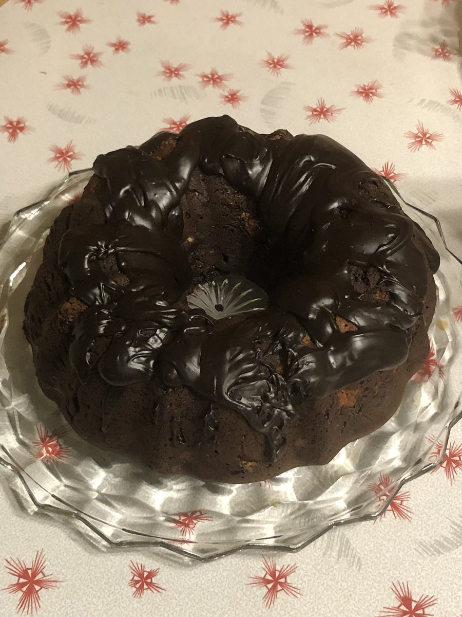 _BJC_'s tweet image. Peppermint Chocolate Pound Cake ~ a sweet for the weekend. #IsolationBaking