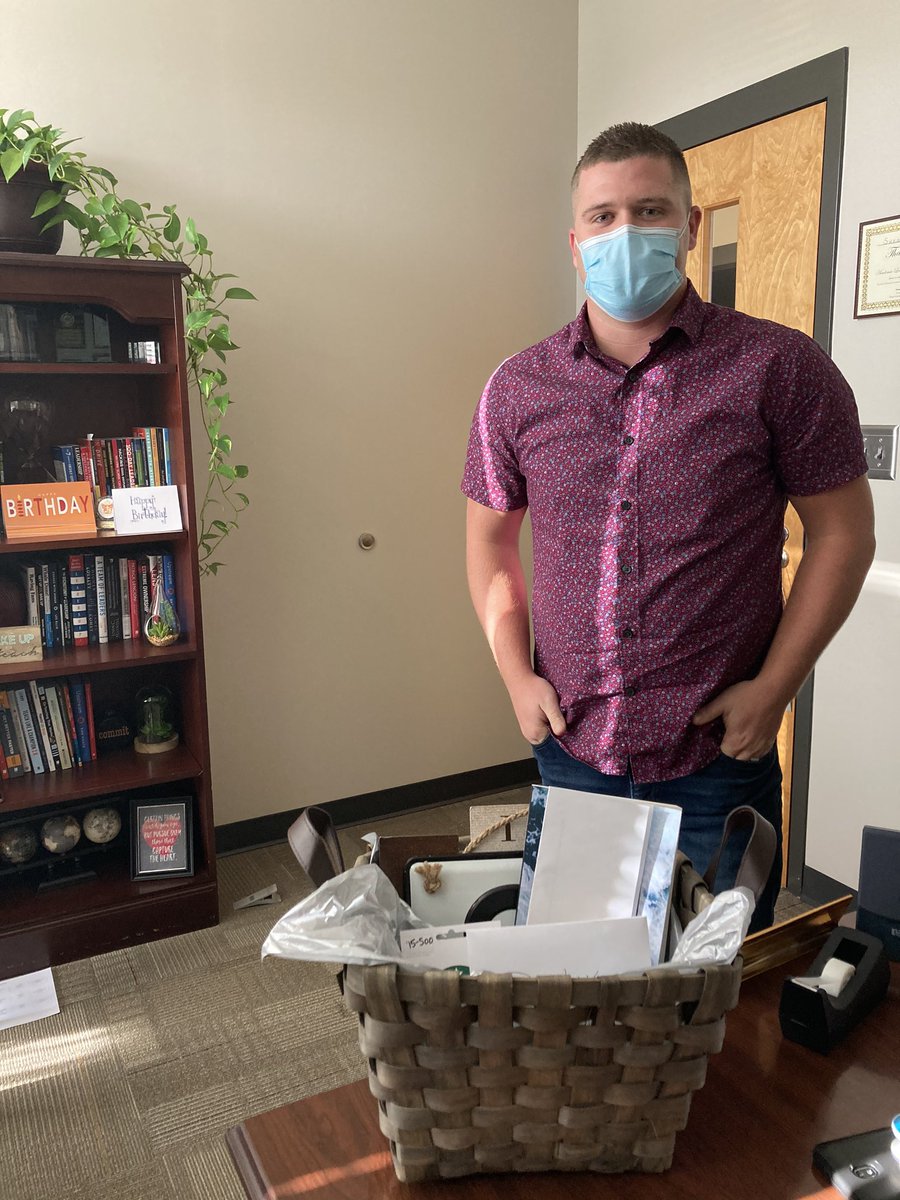 HMSBCSS's tweet photo. Thank you Youth Pastor Luke Remington from Abundant Life for the wonderful basket. #jointheambush https://t.co/dPE7v2B6pH