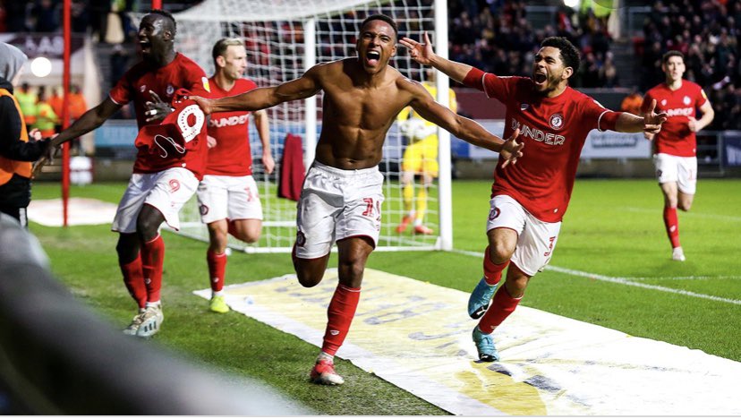 NotActive73's tweet photo. Quality session last night (friday) impressive trialists  in midfield, much needed that. Happy with how we played in every game picking up some good results, hoping for this to continue.
@TheVFL_ https://t.co/ceCMF9TeJU
