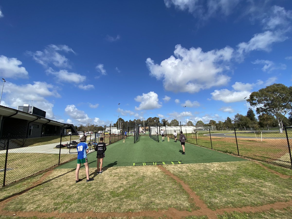MoamaCC's tweet photo. Beautiful day to to be back at it #LoveCricket https://t.co/XiXGmpYtdN