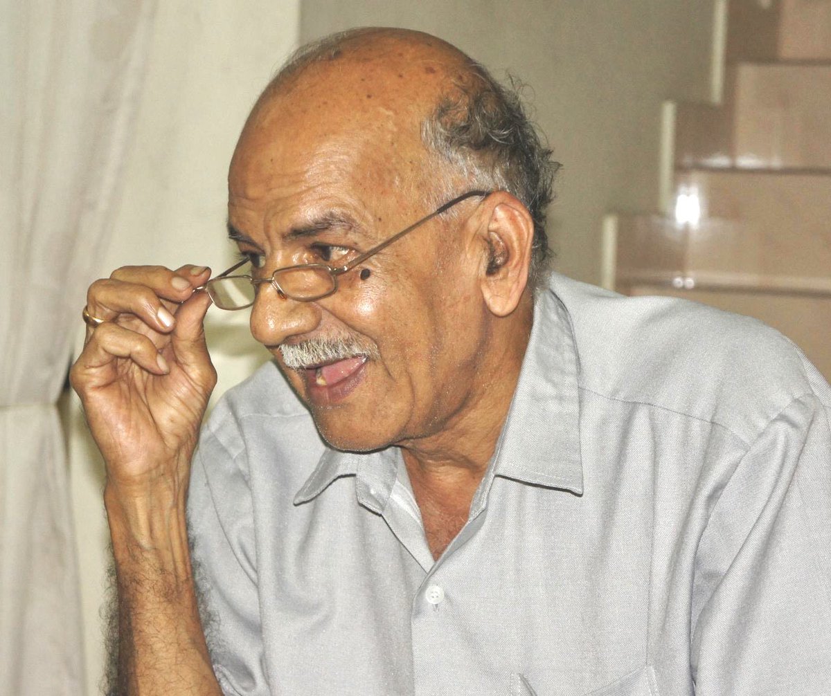 baijendra's tweet photo. On this Sept 5th, on this Teacher’s Day,I specially remember my Great Teachers with a lot of reverence and love. In school #PalukalGangadharanNair sir, in College #ONVKurup sir, in IAS #RGopalakrishnan sir. #HappyTeachersDay to All Teachers.Remembering #drsarvepalliradhakrishnan https://t.co/v3f1joOWVQ