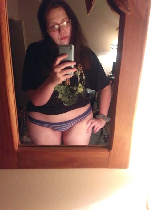 Watch ᴀʀᴀ ʟᴜɴᴀ's leaked NSFW photo on TwXstars