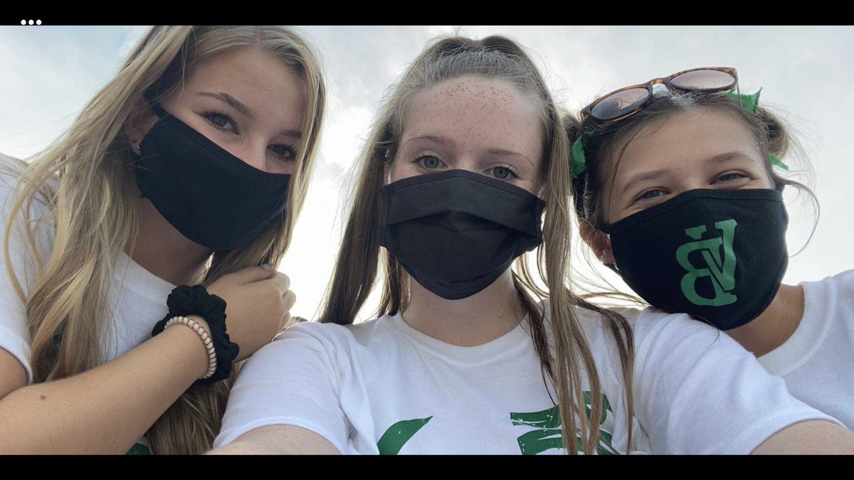 vbhscheer's tweet photo. Cheering on our Pointers from the stands tonight! #BeatAlma #GoDogs https://t.co/E4T1zeDYKL