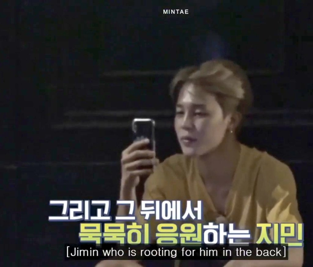  #JIMIN the ever-supportive bestfriend taking a vid of  #TAEHYUNG when he sang Sunday Morning   #vmin
