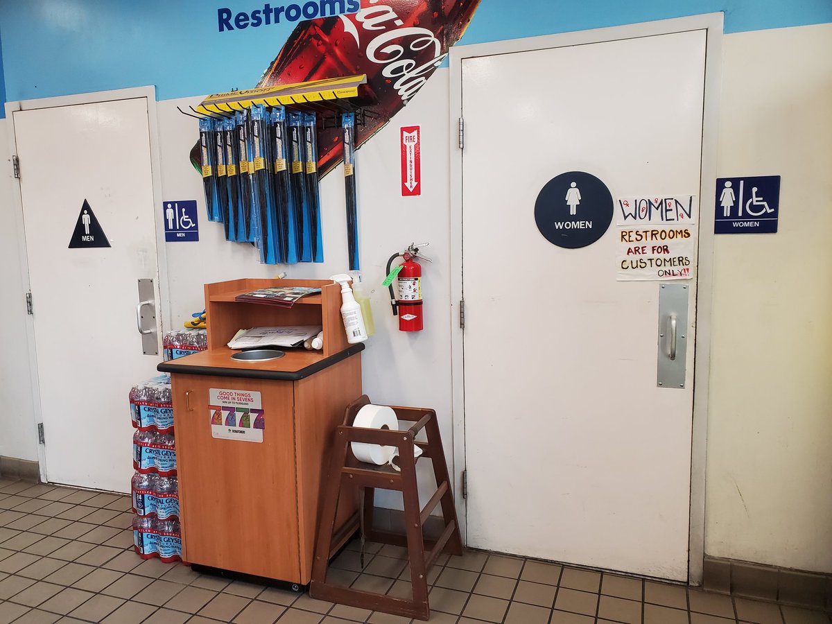 vaughn__boyage's tweet photo. Absolutely disgusting. So men can use the restroom for free but women have to pay?!? #WTF 
Seen at a gas station bathroom near Stockton, CA https://t.co/evu48UsHd1