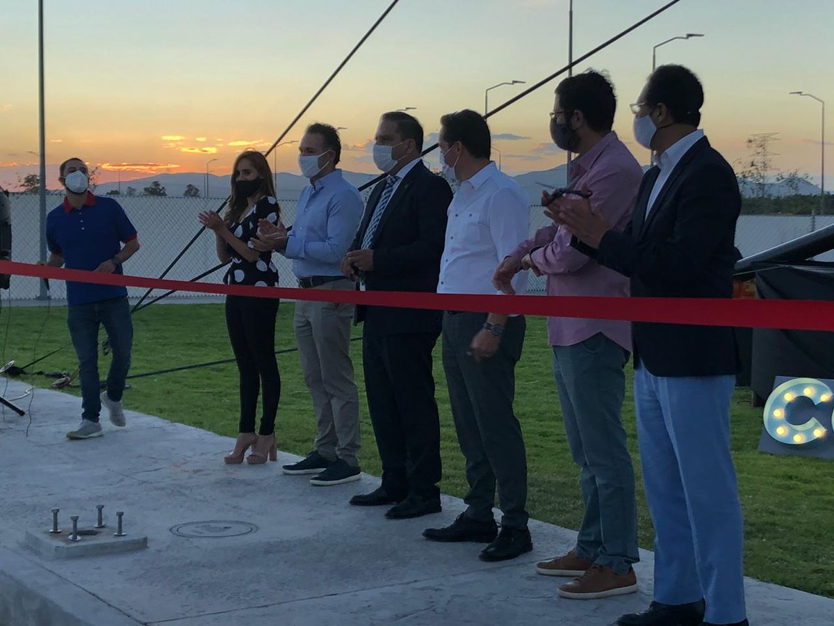 meridiampark's tweet photo. ¡Les compartimos algunas fotos del corte del listón del nuevo Autocinema Coyote en Meridiam Park! Con nuestra primera función, The Greatest Showman. ¡Te esperamos para la próxima! https://t.co/tZ6XBwjtdB