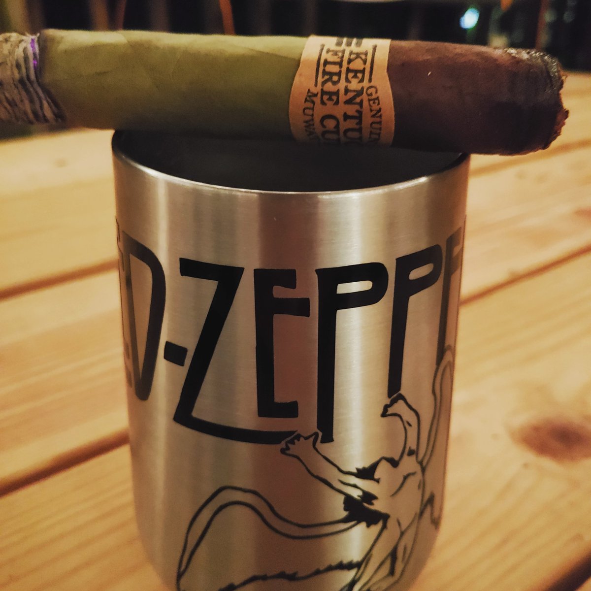 Nights with Alice Cooper kcmq.com/?p=40190