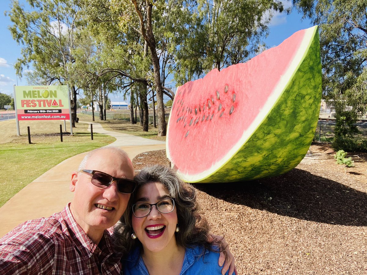USwithAUS's tweet photo. We’ve been exploring country bakeries & pubs in @Queensland and have also seen a BIG watermelon in @WesternDownsRC’s #Chinchilla; BIG Boab trees near #Proston (look for the 🦘to gauge their size!) & a BIG @bundabergrum bottle in #homeofbundy. #thisisqueensland! @AustTraveller # https://t.co/QXOPtbQIDQ