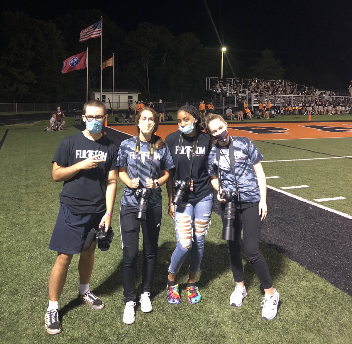 FulComMagnet's tweet photo. FulCom under the lights! #GoFalcons https://t.co/BhlsDbXxm6
