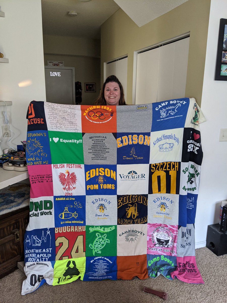 Princess_Axt's tweet image. I had a ton of past tee-shirts from high school and college days. Here&apos;s the result.... My new comfy double sided blanket. 🤩 #projectrepat #edisontommies #csssaints #undfightinghawks #umngophers #danceteam #softball #rhaa #macurh #nacurh #classof2001 #classof2008 #classof2009