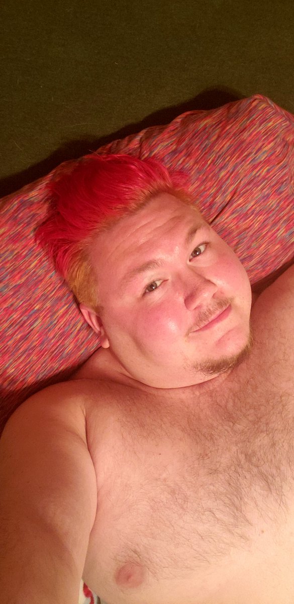 Cbg_Shoc93's tweet photo. Gonna cubb it out for a bit . Kinda cute lol eh π¬π¬π¬ #cubby #sexycub #sexybear #cutecubby #cuteandchubby https://t.co/MR0Tgk3stM
