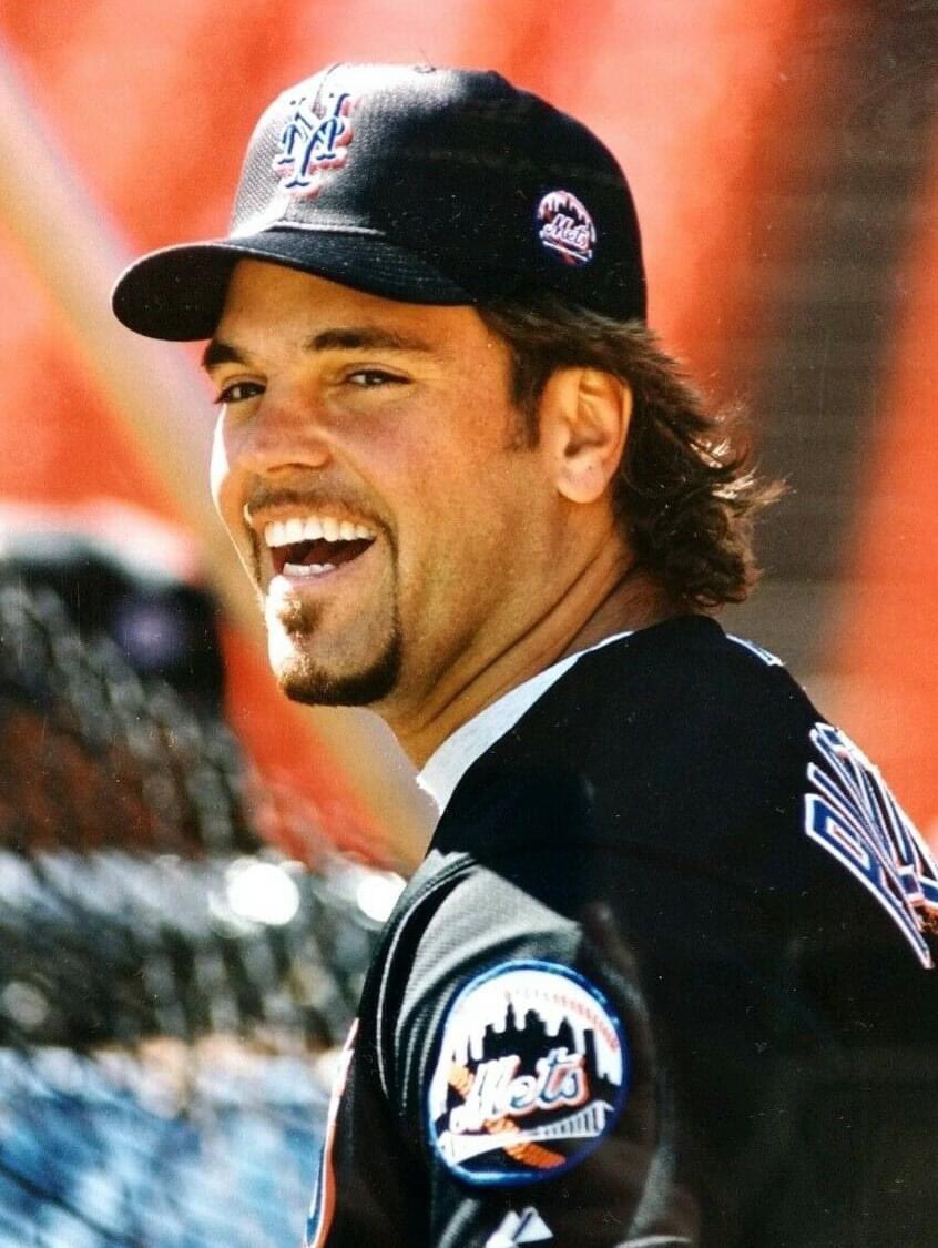Happy 52nd Birthday Mike Piazza ( 