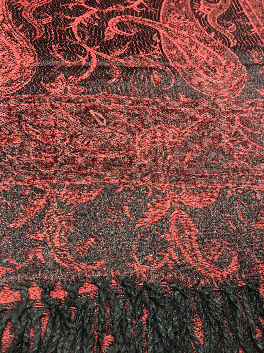 ThePashminaPlug tweet media