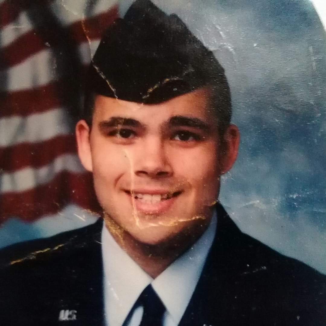 mydogisthor's tweet photo. Seems to be a good time to change my pic. This was taken 22 years ago at Lacklad AFB during basic training.
#NativeVeteran #VeteransAgainstTrump
#NewProfilePic #TrumpIsALoser https://t.co/hmktiQVKce