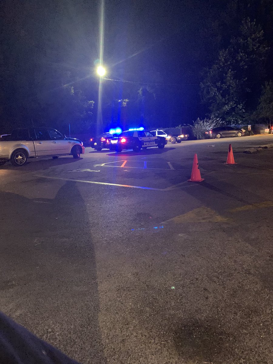 ShrimpStupid's tweet photo. Something going on at Zaxbys on the bypass @joeimel https://t.co/sBc8RxOiMR