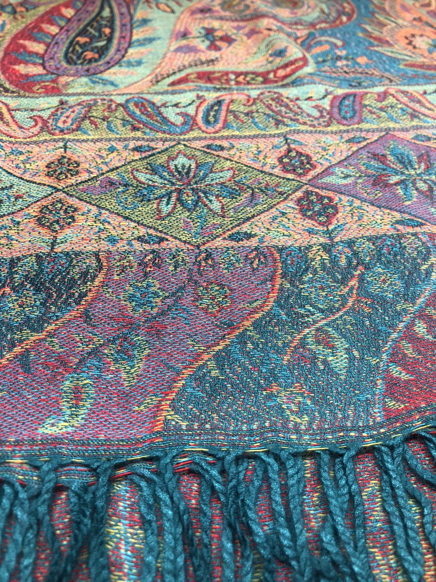 ThePashminaPlug tweet media