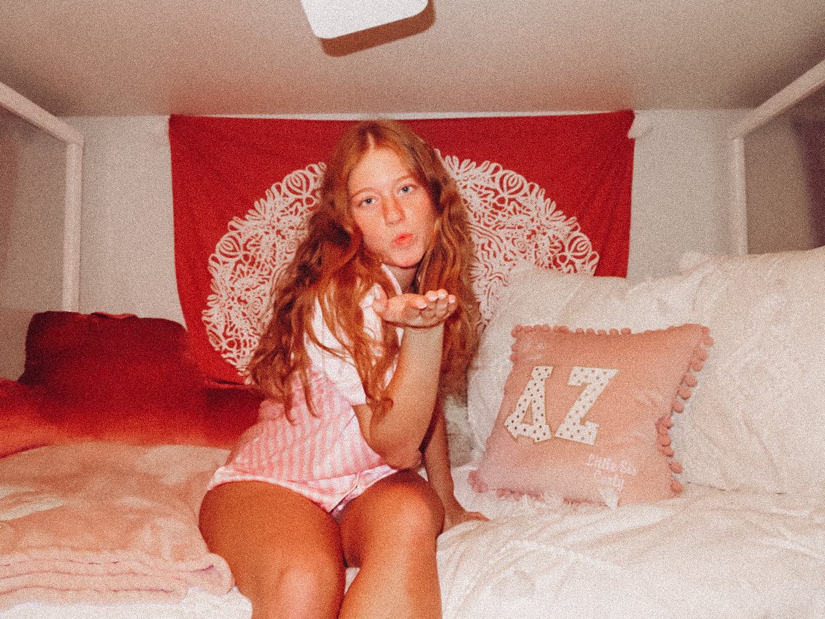 txstatedz's tweet photo. Sweet dreams PNMs, just one more sleep until we get to meet you💕💕 #txstatedz https://t.co/ltkD4mQHCi