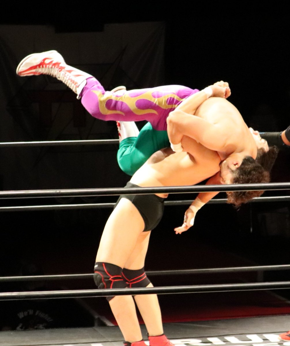 sarukichi0724's tweet photo. #薄井鉄央選手

2020.9.3 TTT 新木場大会

#TTTpro
#SCRAMBLE7
#basara_pw https://t.co/t3T0xjxL4p