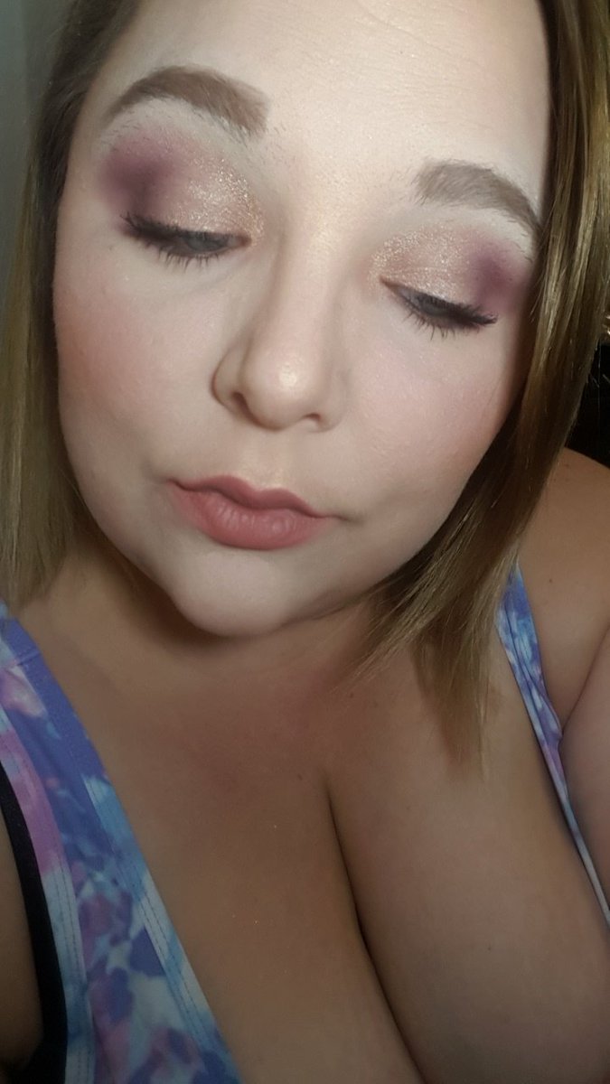 Michell12896406's tweet photo. Natural Fall Mauve
#NaturalBeauty #mauve #fallmakeup #farmasi #poshplum #Lotus #everydaymakeup #glowingskin https://t.co/LBZEygVTS6