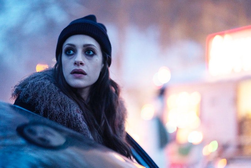 AAOsAwesomeFans's tweet photo. Day 3: Favorite female character: Darlene. She is brilliant & strong, & a refreshingly non-stereotypical female character. Elliot could not have pulled off his hacks without her & she’s the one person important enough to him to “wake” him. They are a team. #MrRobotWeek #MrRobot https://t.co/qxxkIeusGo