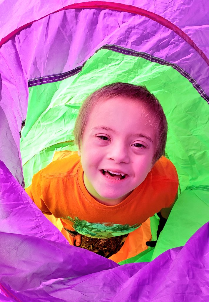 JustTylerCove's tweet photo. Tunnel Vision 😍 #Tyler #JustTyler #TylerCove #DownSyndrome #Playtime #PlayTunnel #PoppysPresent https://t.co/2SaN9znl4m