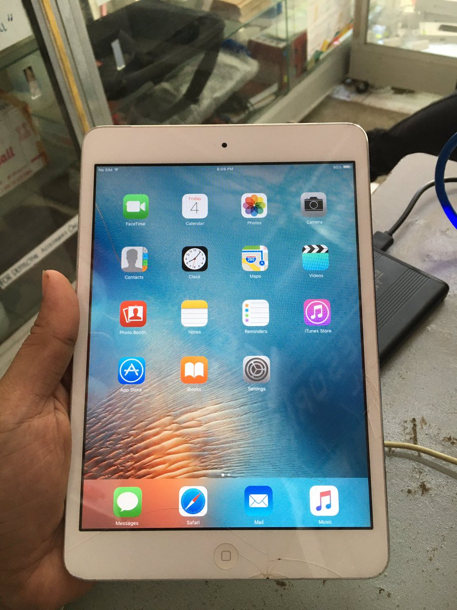 DelaniLester's tweet photo. @appletech752 @ifpdz_official Thank you @appletech752 @ifpdz_official ipad mini bypass activation lock done 😇😇😇 https://t.co/E8Sjo0QJb0