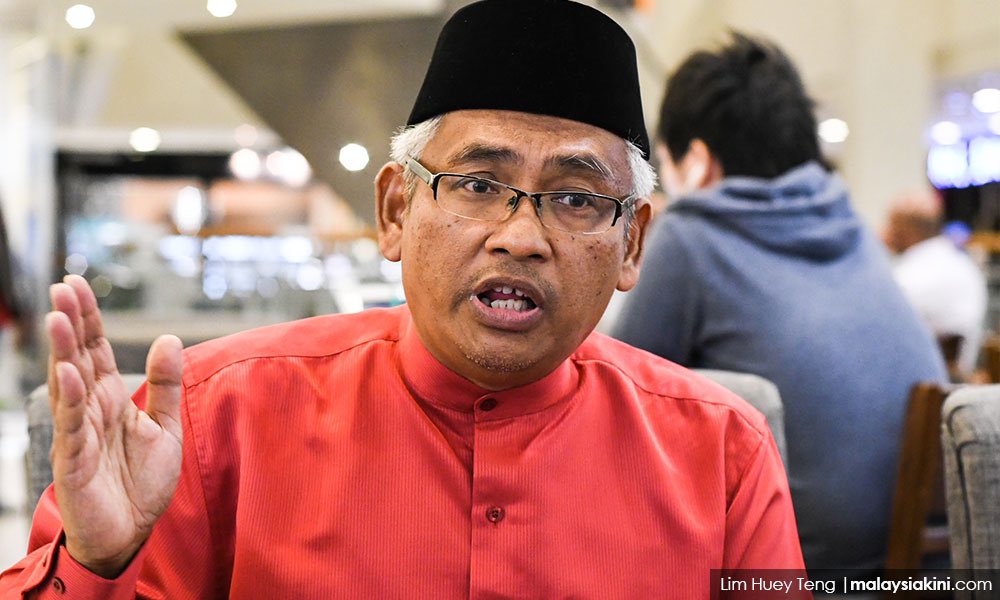 NgaKorMing's tweet photo. Saya perlu tegaskan kegagalan kerajaan negeri Perak menyerahkan pejabat Ketua pembangkang kpd Sdr YB Prof Dr Aziz Bari adalah satu penghinaan kpd sistem demokrasi berparlimen serta menjatuhkan imej institusi Dewan undangan Negeri. Apa sudah jadi dgn kerajaan PN negeri Perak ni? https://t.co/bDyqmNwFgJ