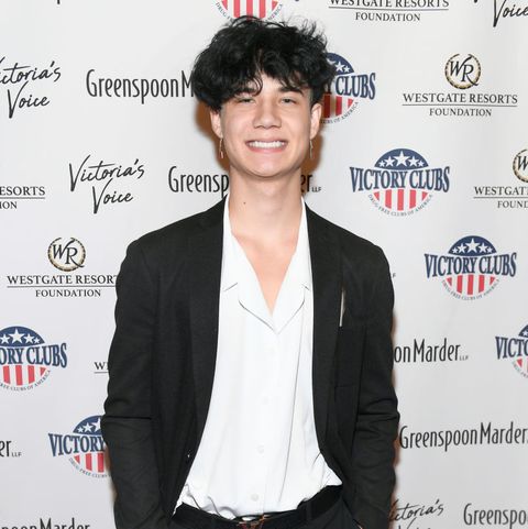 jxdnking's tweet image. still obsessed with him and his black hair as always 🥺 i love you @jadenhossler if u didn't know, u mean the world to me and thanks for making us smile and happy. i'll support u no matter what!🥺❤️ you've done so far and you deserve that bc u never failed to amaze us!!!❤️ ilysm