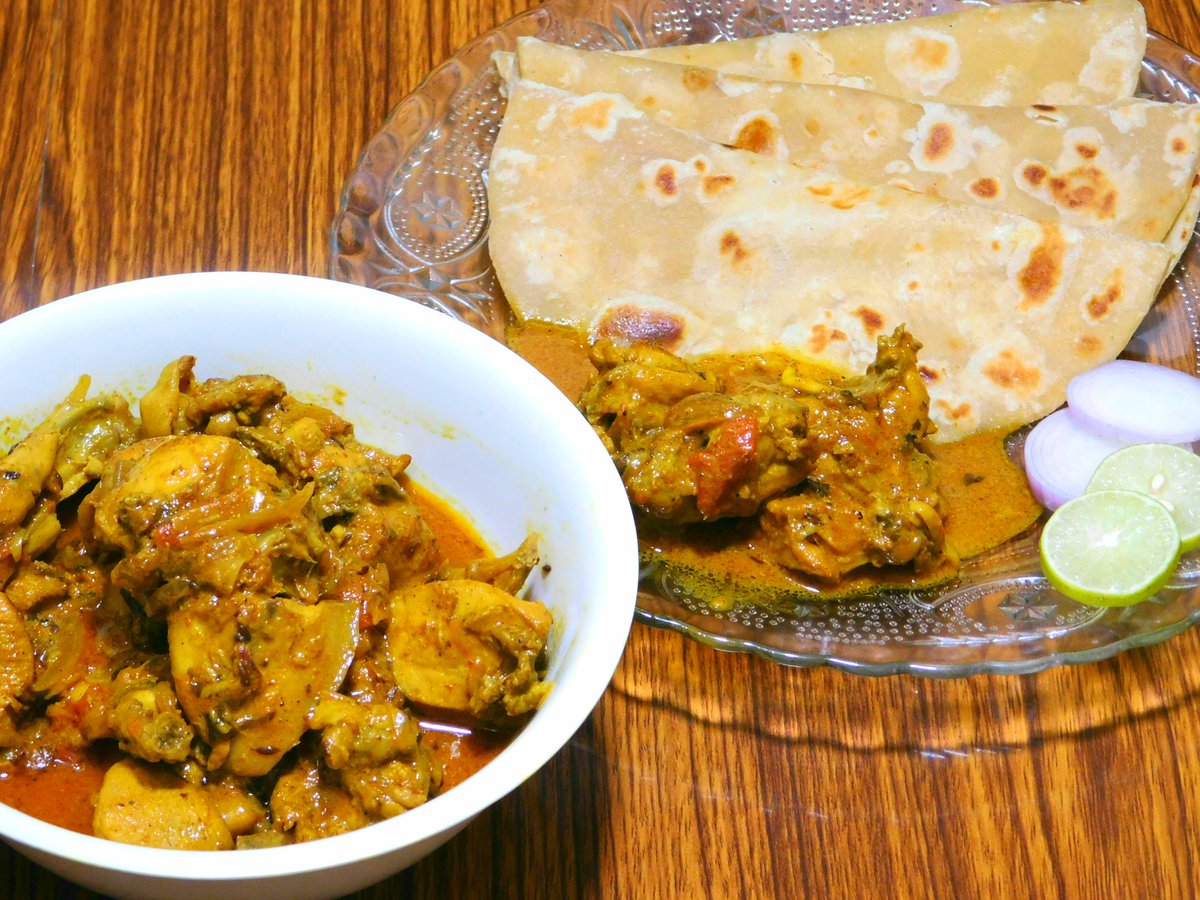 Presenting a special dinner recipe of punjabi dhabastyle chicken..'Chicken masala fry'..its a perfect combination with such bread items like Roti,paratha etc..
Watch recipe:
youtu.be/cPhiHYyHsNA
#spicychicken #chickenmasalafry
#chickenmasala #dhabastyle 
#petukerpanchali
