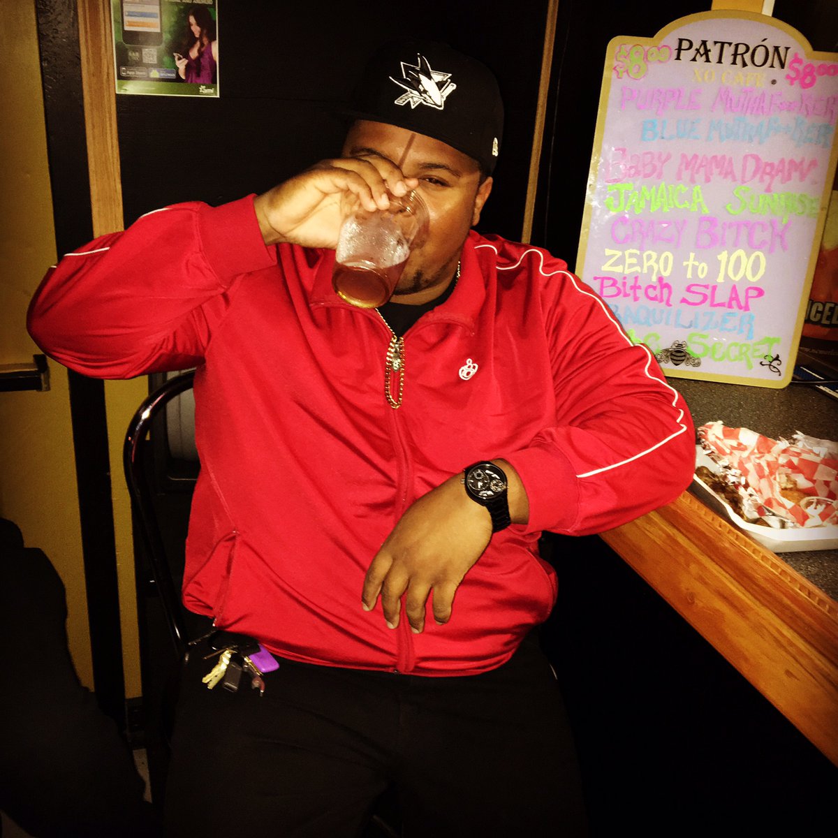 Dflow8732's tweet image. #DatMe RT @PreWaGG_23: @Dflow8732 U out sounding like a cognac connoisseur lol peach after taste ass 😂