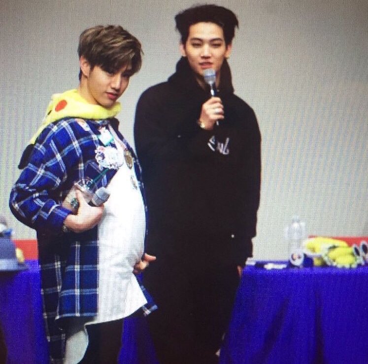 bmark_yg's tweet photo. ล่าสุดกัปตันบอกว่าจะเป็นคู่��ค้าแล้วววว
#BMark https://t.co/EIZn3Nc47Q