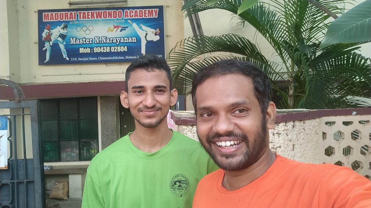 aryan_anas's tweet photo. Seeing much, suffering much, and studying much are the three pillars of learning thanks you for teaching me Master ( Happy Teacher's Day Master )
.
.
.
#taekwondo #teachersday #aryananas #respect #learning #taekwondomaster https://t.co/ePe1o1yY84