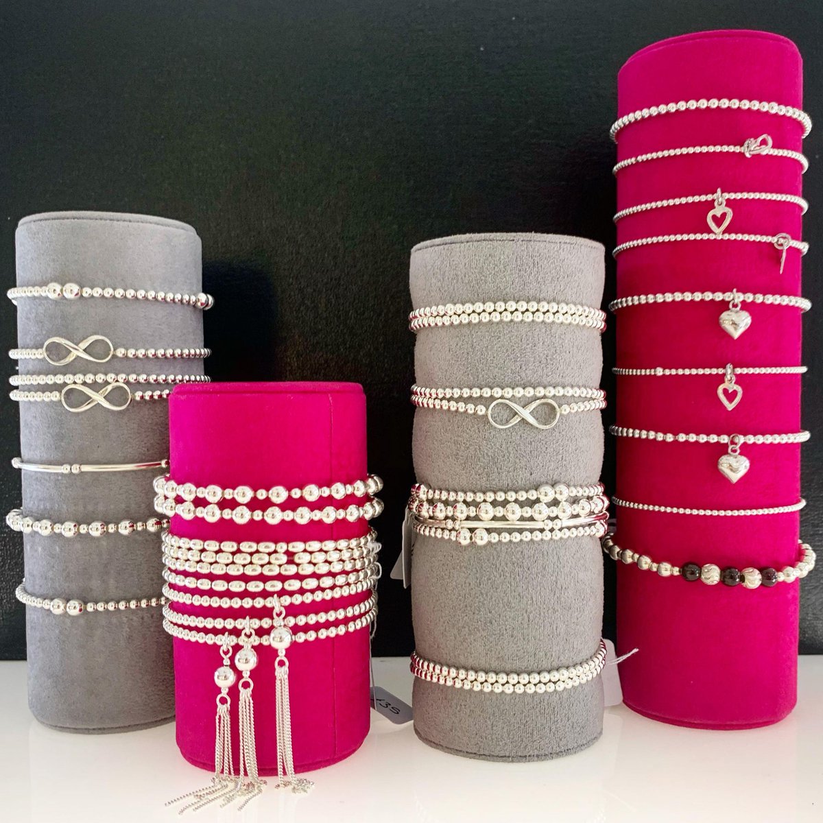 The Stamford Quarter tweet media