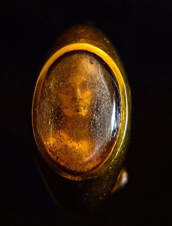 Twite-Live tweet media