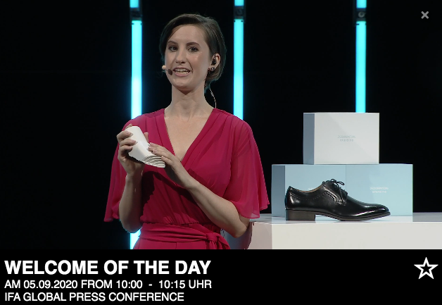 implausibleblog's tweet photo. @IFA_Berlin @ataraina_eu Now that was an intro #IFA20 

If Ataraina means "It would be so great if I had it. So great if it existed" 

Then after watching that demo on stage, I concur with the presenter, "I really wish I had that too!"

All of the products showcased are really cool, but this is my fav 👞 https://t.co/8v812jPXM8