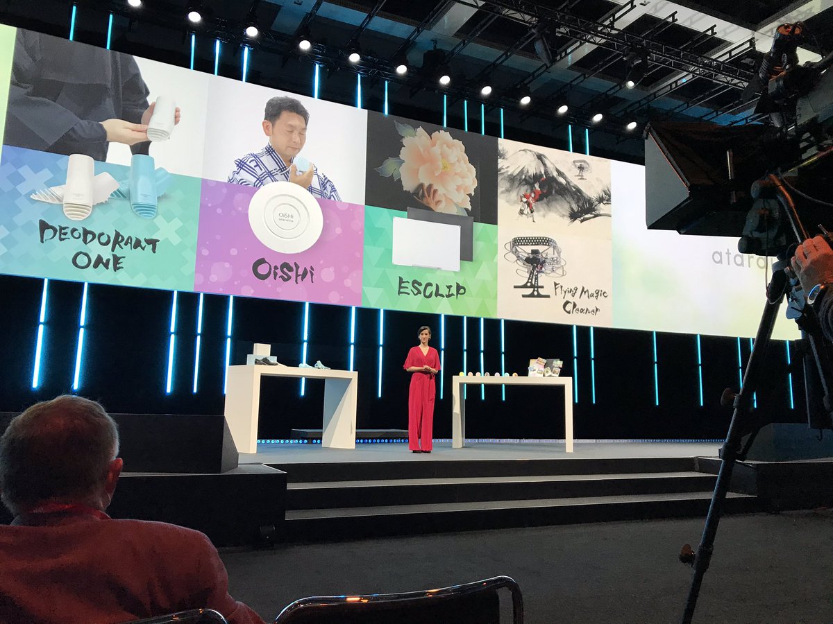 healthcare_de's tweet photo. #IFA20: @ataraina_eu setzt elektrostatische Energie für innovative Lösungen ein. Radikal-Sheets ermöglichen Luftreinigung, Sterilisierung und Desodorieren/ in der Entwicklungs-Pipeline: Vitaldatenmessung am Körper. https://t.co/VhRKbLAuHv