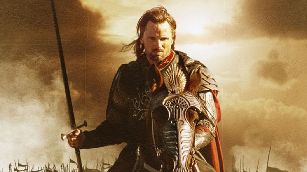 xqTTs's tweet photo. ¿Por qué Viggo Mortensen es un tipo peculiar?

- Habla 5 idiomas. El español es uno de ellos. 
- Es poeta, músico y fotógrafo. Ha publicado trabajos en estas 3 ramas de la cultura.
- Le gustaba tanto su caballo en LOTR que llegó a dormir con él en el establo y acabó quedándoselo. https://t.co/iR2DiQDg1Q