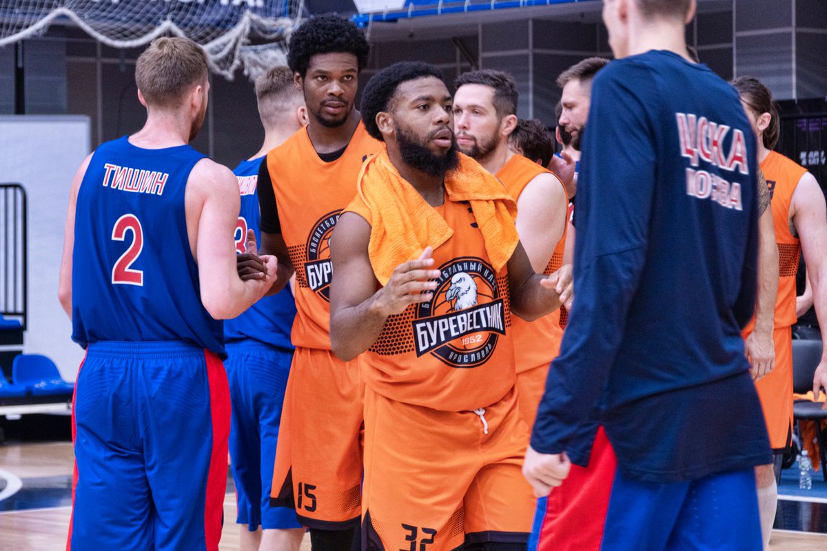 bkburevestnik's tweet photo. An amazing perfomance from our 🇺🇸 players vs. CSKA-2.
@Jayrob3204 – 19 points, 4 rebounds, 2 assists.
@DouglasJavonte – 18 points, 4 rebounds. https://t.co/nltOahYfn6