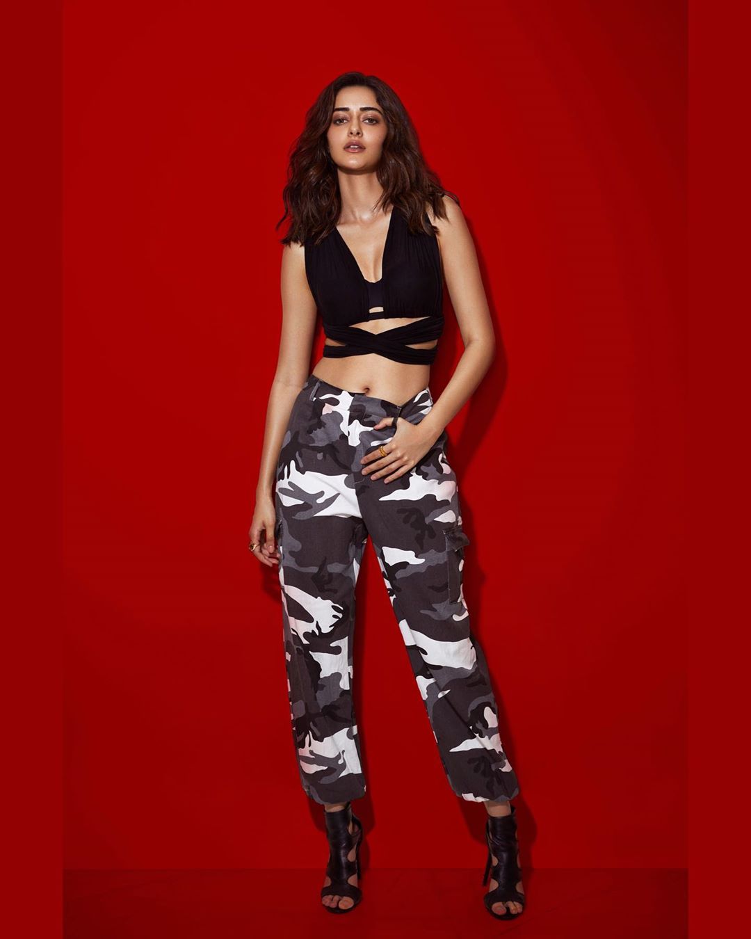 EhI44cBVkAI3Zjm?format=jpg&name=large