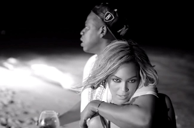 912CroozeFM's tweet image. #TheCertifiedTop20Countdown with @Steve_Buk  😎📻🎶 Powered by @mtnug #WearItForMe Protect yourself and your loved ones by wearing a mask.

#ThrowBackJam: Beyoncé - Drunk in Love ft. JAY Z

Everywhere You Go! #MTN