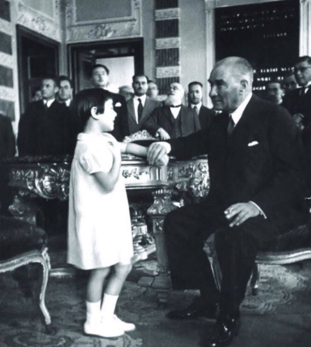 Yigitaskn's tweet photo. “Vatanı korumak, çocukları korumakla başlar." https://t.co/XZXTkcuH9a